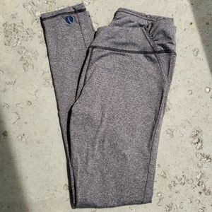 Insulated gray leggings